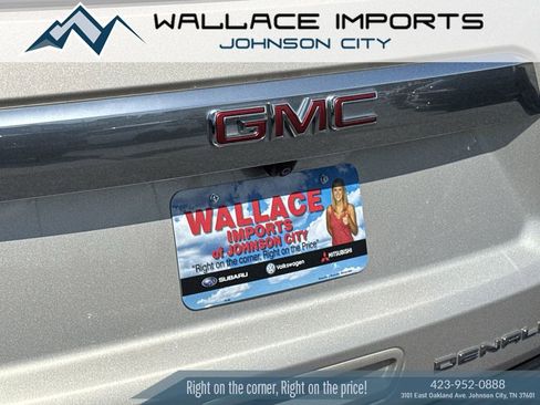 Used 2022 GMC Yukon Denali AWD/4WD image 10