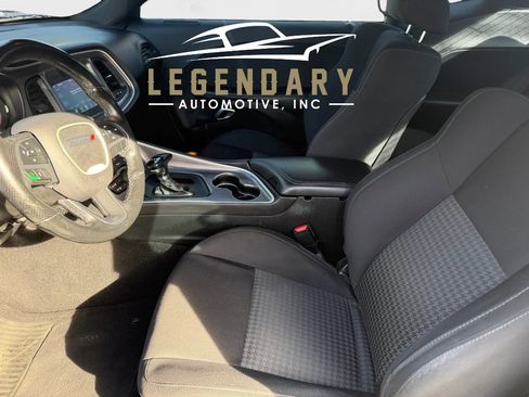 Used 2019 Dodge Challenger GT w/ Blacktop Package image 10