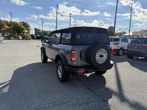 New 2025 Ford Bronco 4-Door AWD/4WD image 3