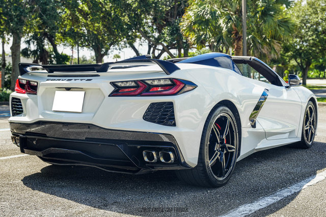 Used 2021 Chevrolet Corvette Stingray Premium Conv w/ Z51 Performance Package RWD image 7