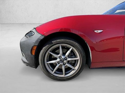 Used 2017 MAZDA MX-5 Miata Sport image 17