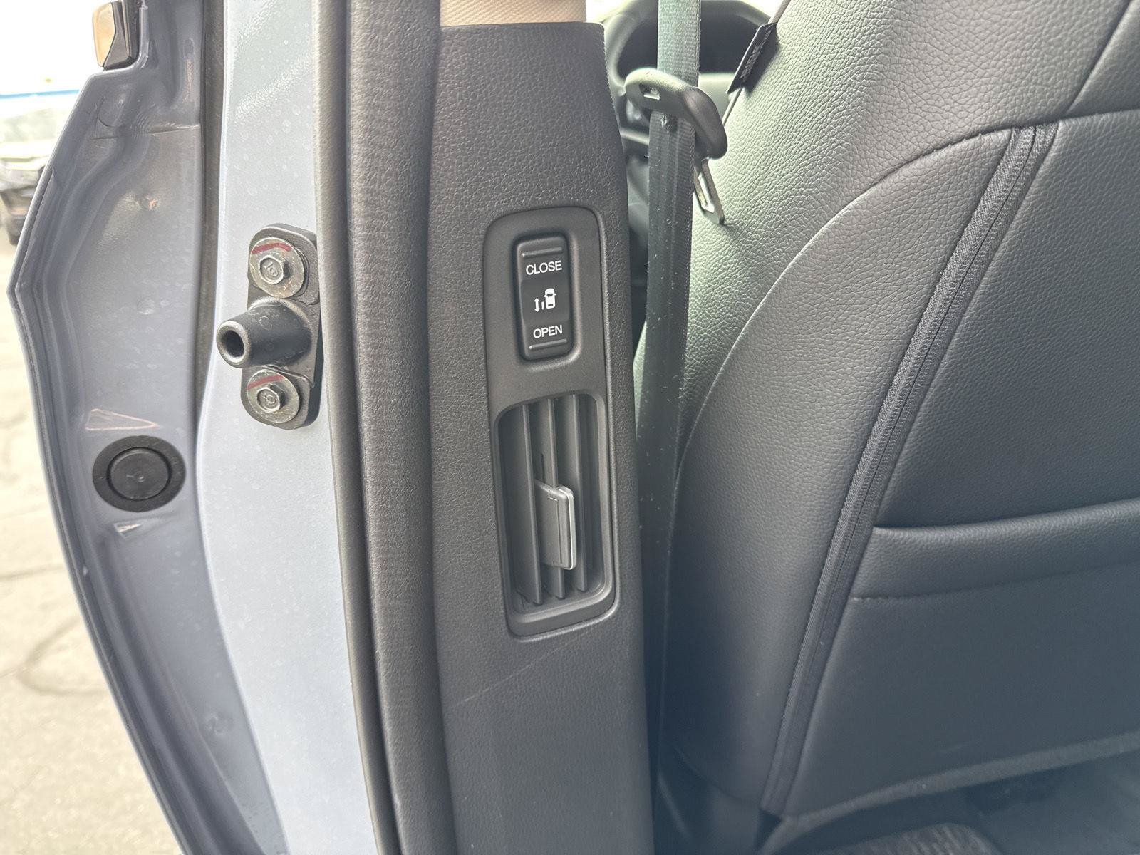 Certified 2026 Honda Odyssey Touring image 19