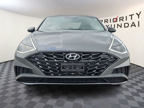 Used 2022 Hyundai Sonata SEL Plus w/ Preferred Accessory Package FWD image 2