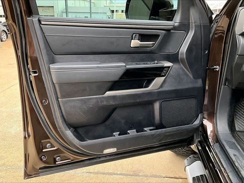 Used 2023 Toyota Tundra Limited image 25