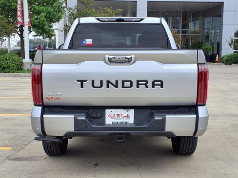 Used 2023 Toyota Tundra Limited AWD/4WD image 6