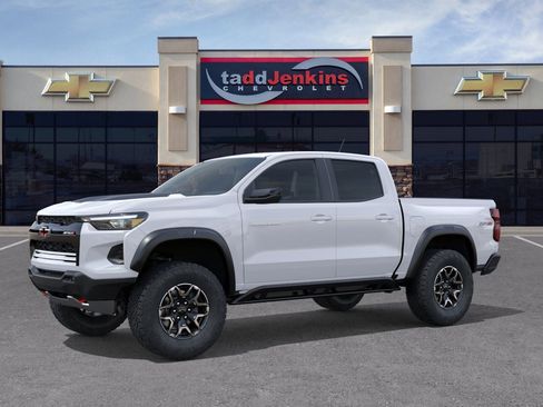 New 2026 Chevrolet Colorado ZR2 w/ Technology Package AWD/4WD image 26