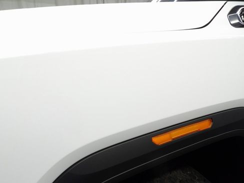 Used 2023 GMC Sierra 2500 AT4 w/ AT4 Preferred Package image 45