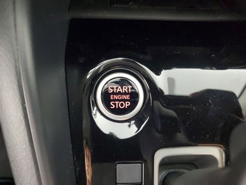 New 2025 Nissan Versa SV w/ Trunk Package image 19