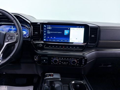 Used 2024 Chevrolet Silverado 1500 ZR2 w/ Technology Package image 13