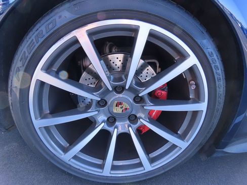Used 2017 Porsche 911 Carrera 4S AWD/4WD image 17