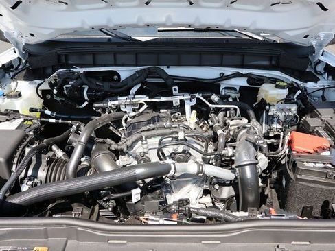 New 2025 Ford Bronco Outer Banks w/ Sasquatch Package image 41