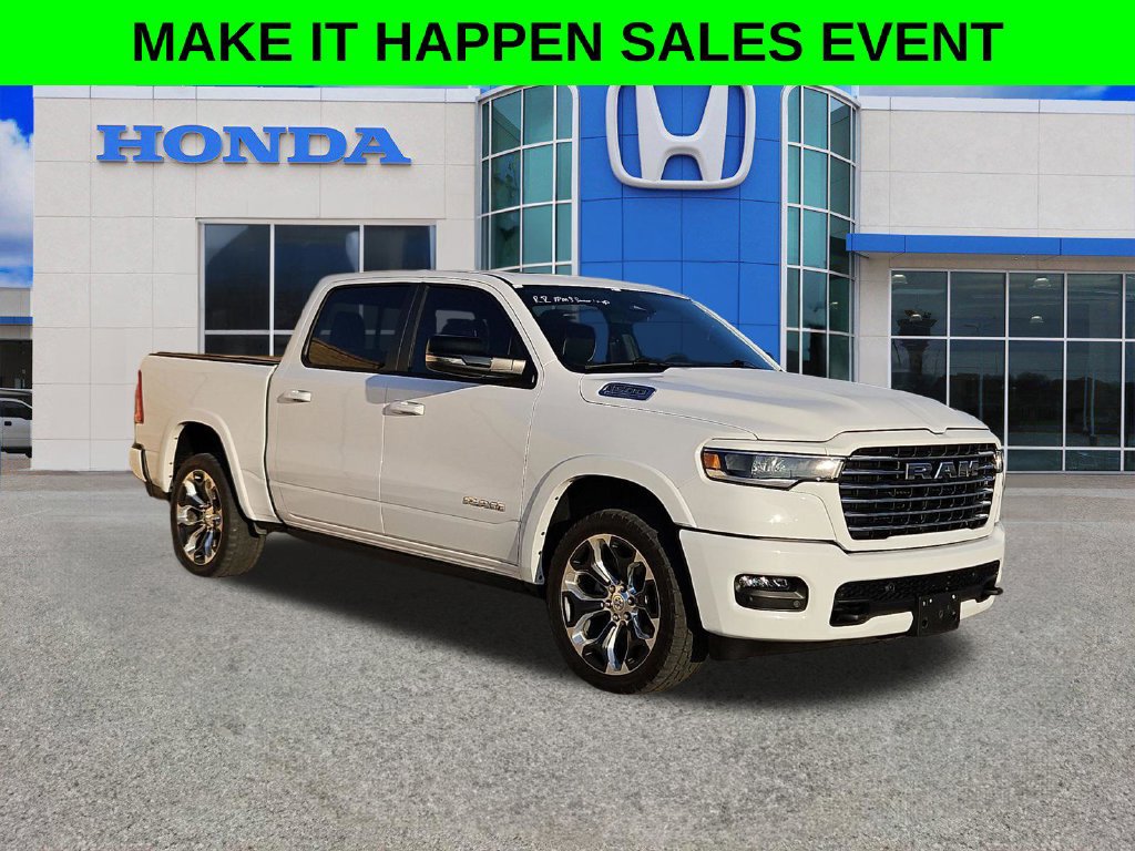 Used 2026 RAM 1500 Laramie AWD/4WD image 17
