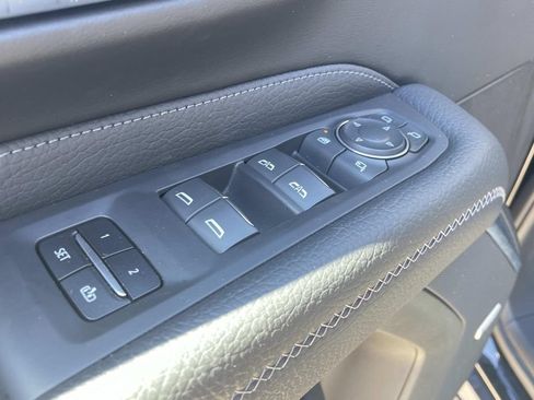 Used 2023 GMC Yukon Denali w/ Max Trailering Package AWD/4WD image 15