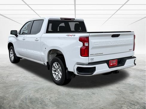 Used 2023 Chevrolet Silverado 1500 RST image 3