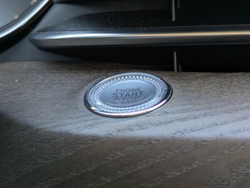 Used 2021 Genesis G80 3.5T image 29