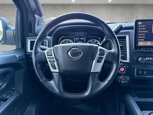 Used 2019 Nissan Titan SL w/ Midnight Edition image 21