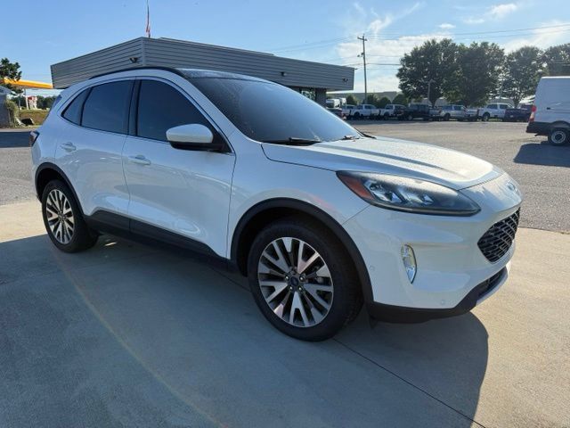 Used 2021 Ford Escape Titanium AWD/4WD image 3