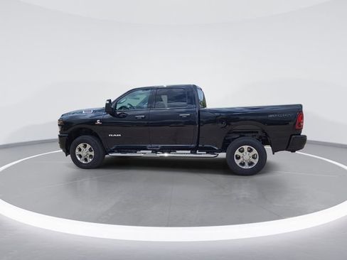 New 2026 RAM 2500 Big Horn AWD/4WD image 4