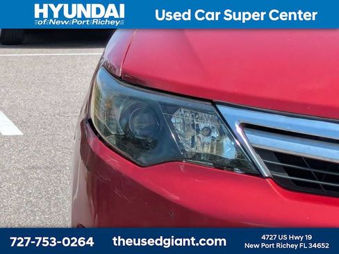 Used 2012 Toyota Camry LE FWD image 9