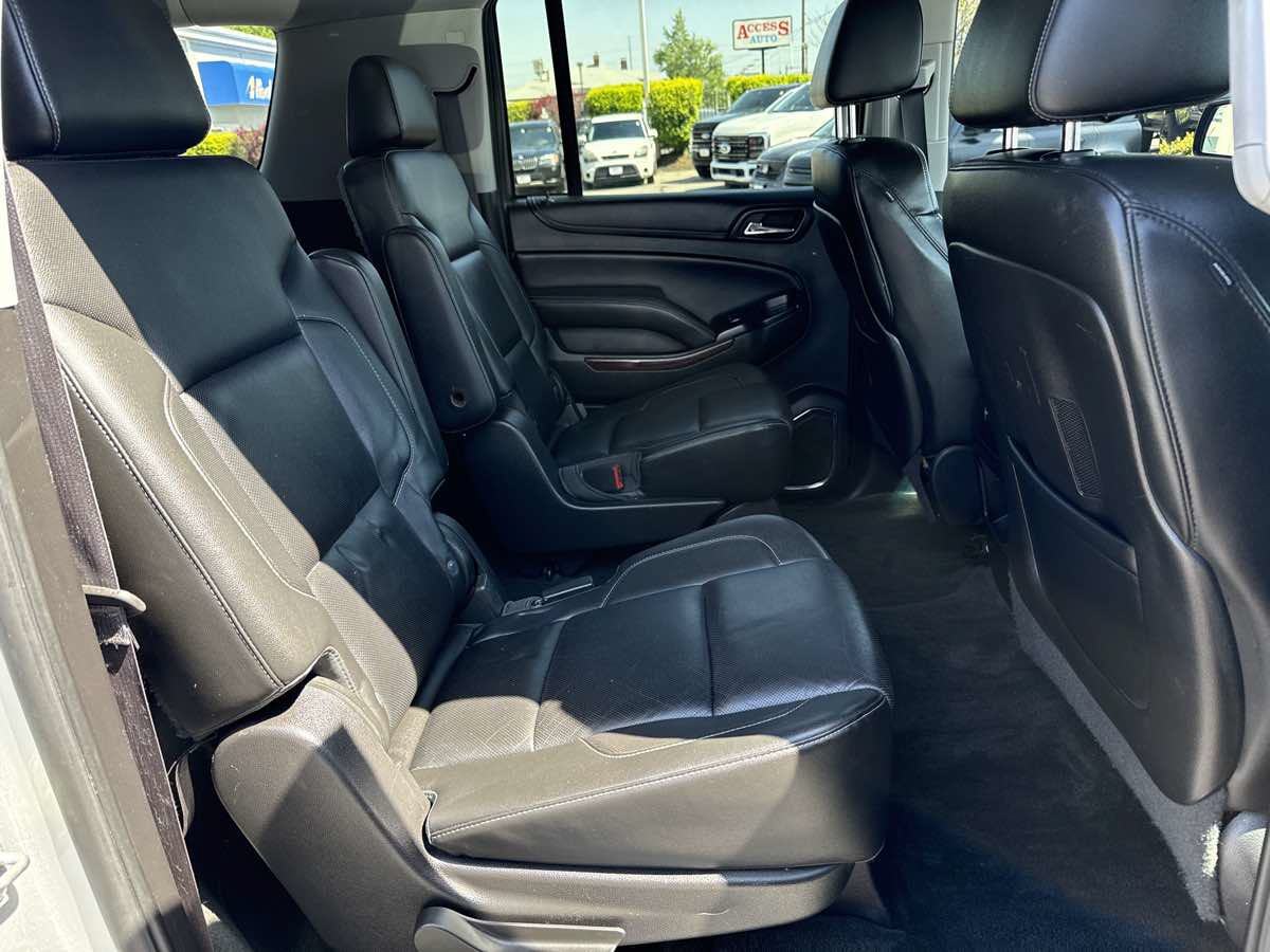 Used 2015 GMC Yukon XL SLT w/ HD Trailering Package AWD/4WD image 24