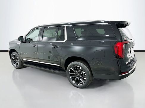 New 2026 GMC Yukon XL Elevation w/ Elevation Premium Package AWD/4WD image 5