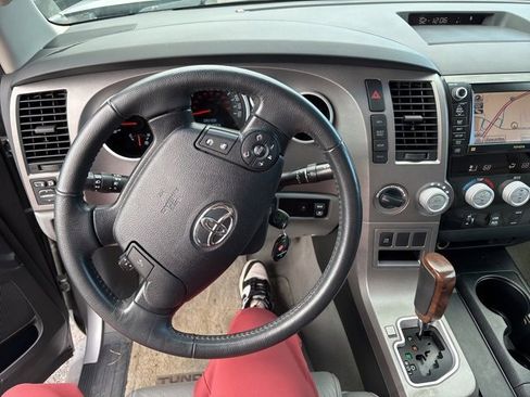 Used 2010 Toyota Tundra Limited image 6