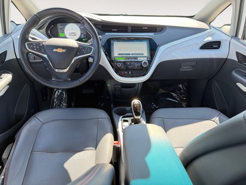 Used 2020 Chevrolet Bolt Premier w/ Infotainment Package FWD image 15