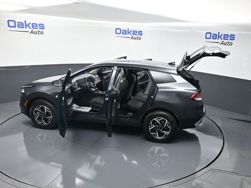 Certified 2023 Kia Sportage LX image 58