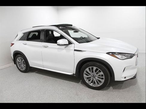 Used 2023 INFINITI QX50 Luxe AWD/4WD image 1