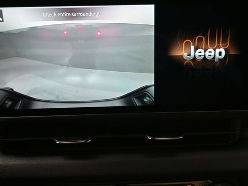 New 2026 Jeep Gladiator Willys AWD/4WD image 6