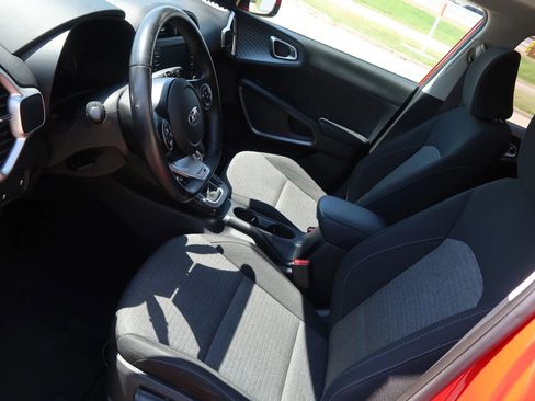 Used 2020 Kia Soul GT-Line w/ GT 2.0L Power Sunroof Package image 17