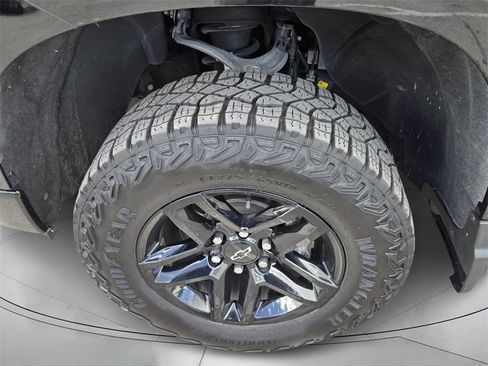 Used 2024 Chevrolet Silverado 1500 LT Trail Boss image 9