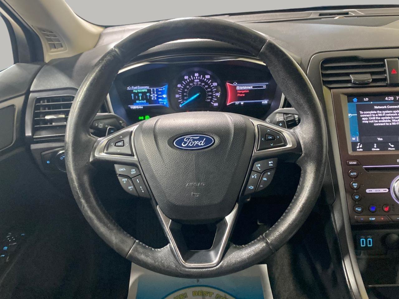 Used 2019 Ford Fusion Titanium AWD/4WD image 12