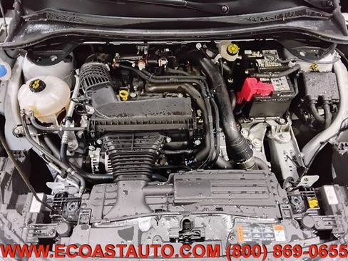 Used 2025 Ford Escape ST-Line Select w/ Tech Pack #2 AWD/4WD image 9
