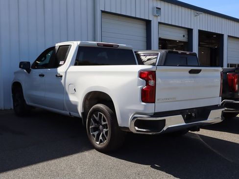 Certified 2022 Chevrolet Silverado 1500 W/T w/ WT Value Package image 3