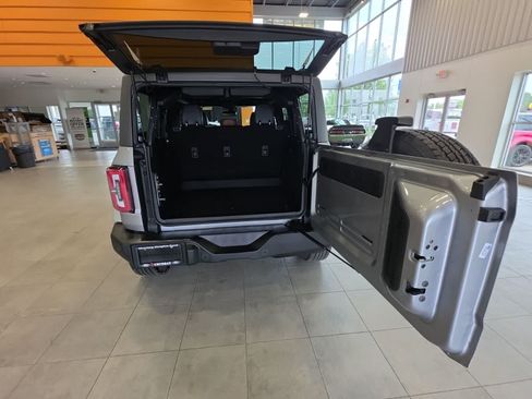 Used 2024 Ford Bronco Outer Banks AWD/4WD image 34