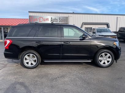 Used 2018 Ford Expedition XLT w/ Equipment Group 202A