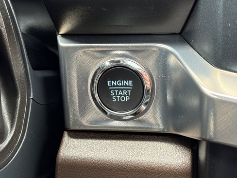 Used 2026 Ford F450 King Ranch w/ FX4 Off-Road Package image 22