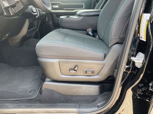 Used 2026 RAM 2500 Big Horn AWD/4WD image 24