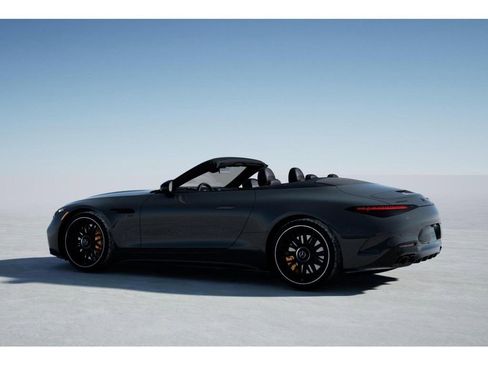 Used 2025 Mercedes-Benz SL 63 AMG S e Performance 4MATIC image 31