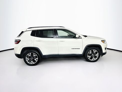 Used 2018 Jeep Compass Limited w/ Navigation Group FWD image 10