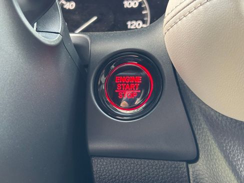 Used 2026 Honda HR-V LX image 25