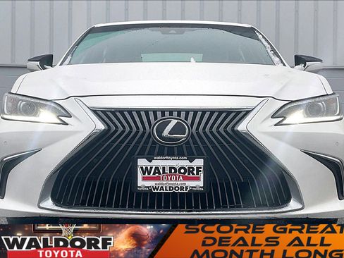Used 2021 Lexus ES 350 w/ Premium Package image 3