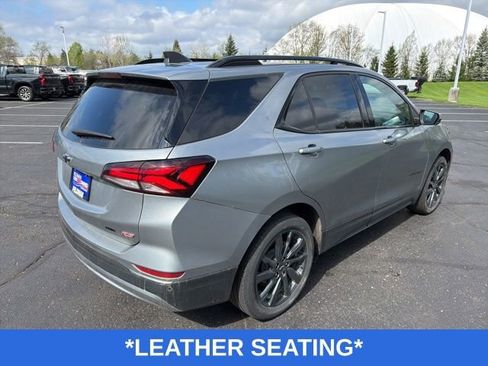 Used 2023 Chevrolet Equinox RS w/ RS Leather Package AWD/4WD image 4
