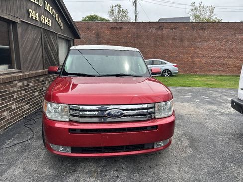 Used 2010 Ford Flex SEL FWD image 6