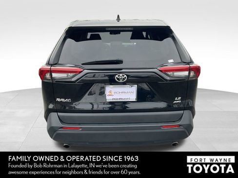 Used 2024 Toyota RAV4 LE image 5