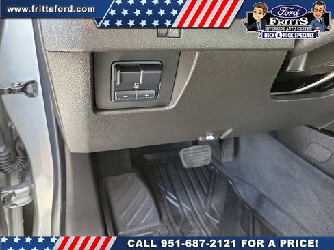 Used 2023 GMC Canyon AT4 w/ AT4 Premium Package image 11