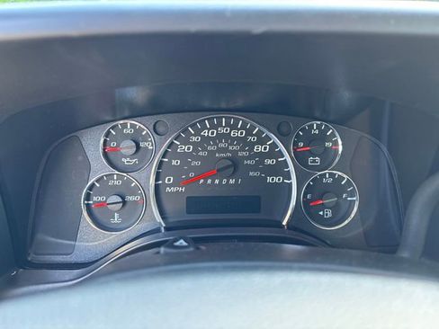 New 2024 Chevrolet Express 3500 w/ Power Convenience Package image 19