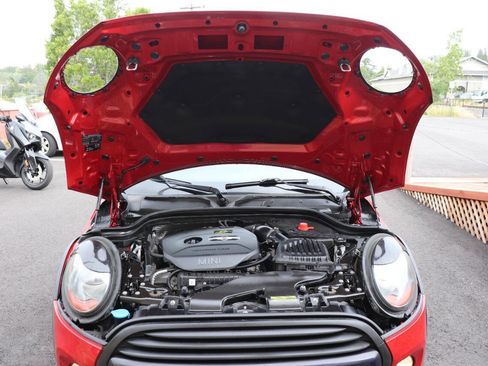 Used 2014 MINI Cooper 2-Door Hardtop FWD image 11