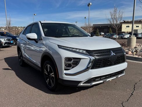 Used 2025 Mitsubishi Eclipse Cross SE image 1